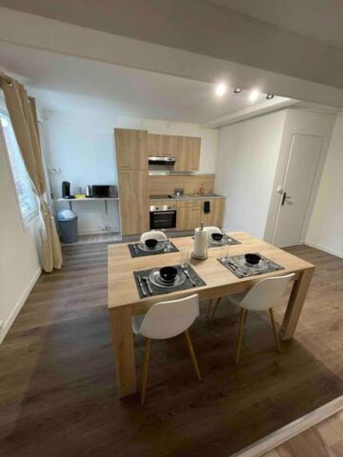 Appartement En Duplex Centre Ville D'Onnaing Luaran gambar